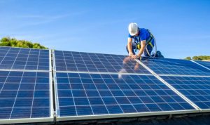 Installation et mise en production des panneaux solaires photovoltaïques à Plaintel